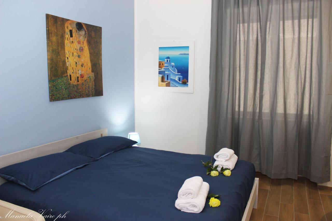 Seafront Apartment Salerno Bagian luar foto